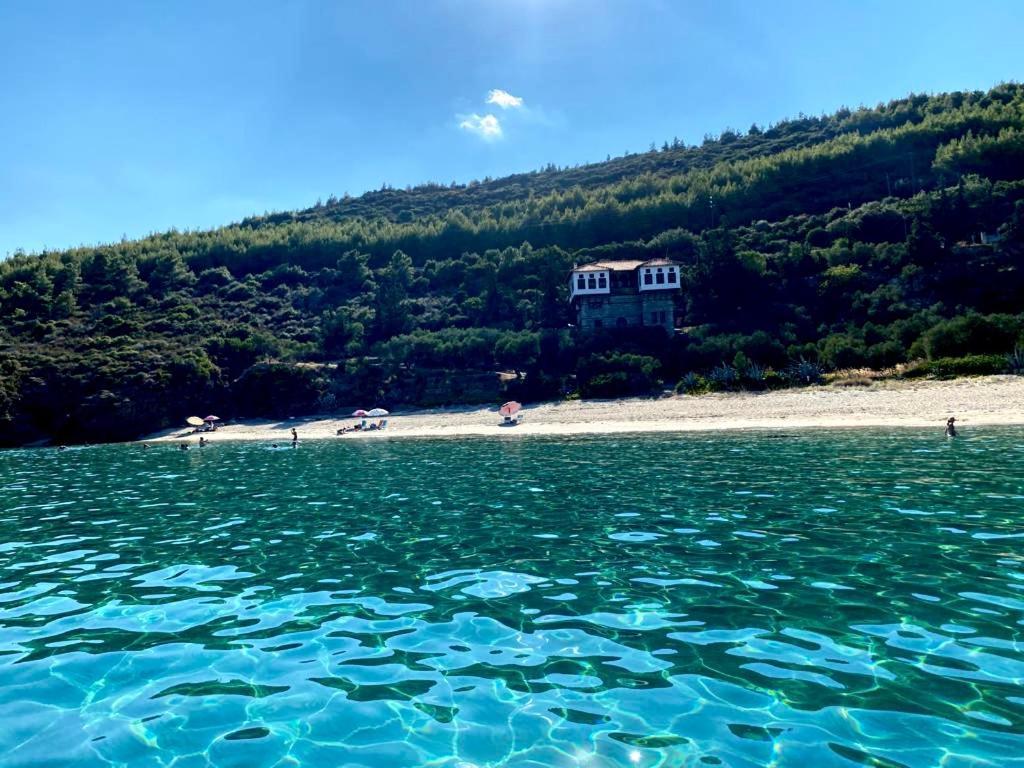Royal Apartments - Nikiti Dış mekan fotoğraf